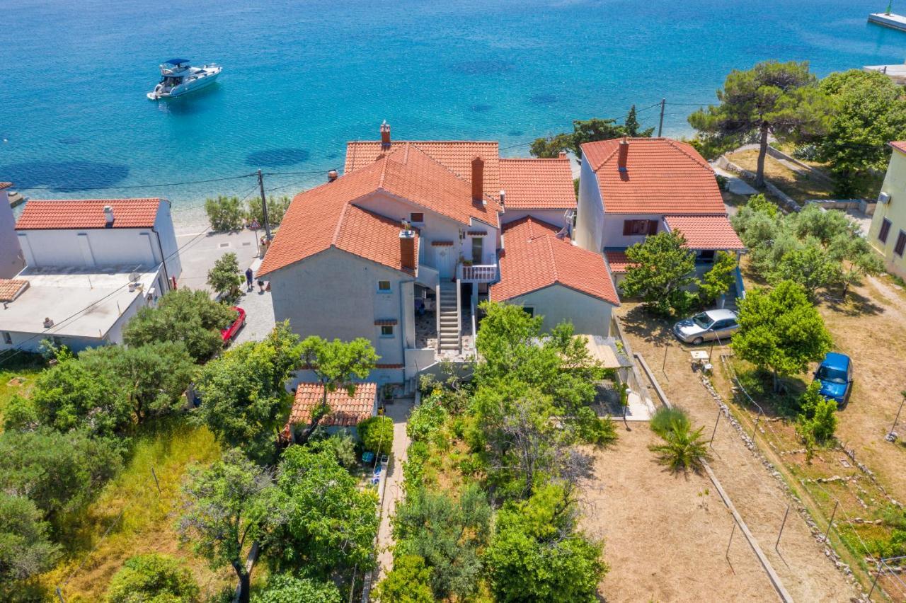 Apartmani Noris Martinšćica エクステリア 写真